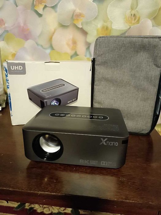 Проектор Xnano для учебных центров