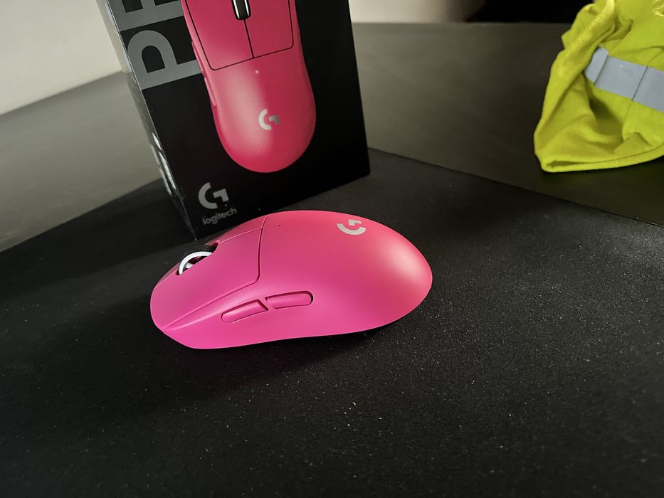 Mouse Logitech Superlight 2 Magenta