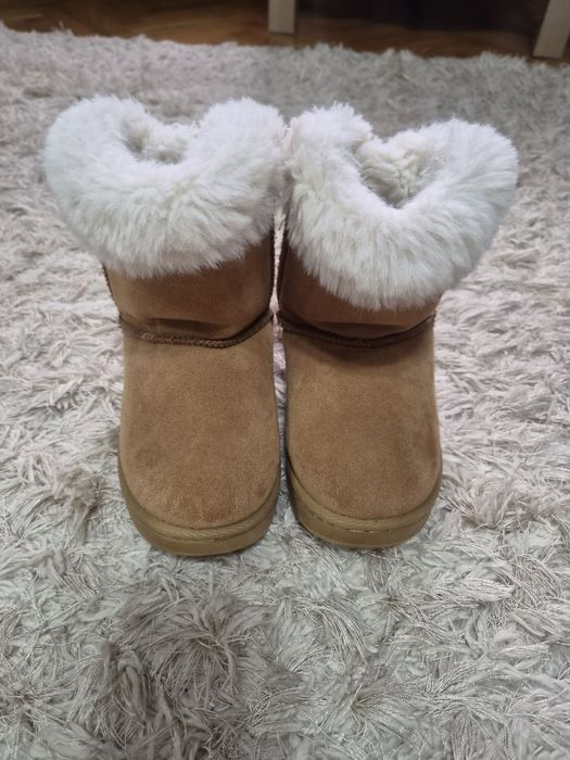 Ugg uri fete mărimea 30