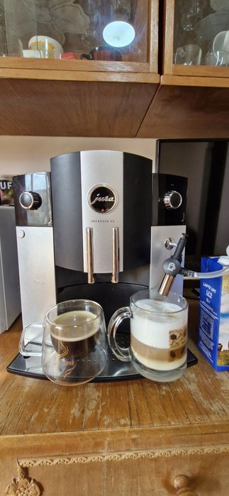 Espressor  aparat cafea Jura impressa C