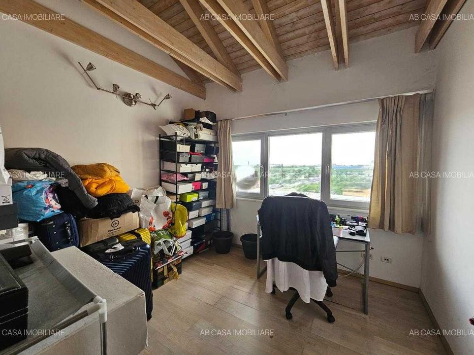 Penthouse 4 camere 136 mp garaj dublu, Complex Studențesc, comision 0%