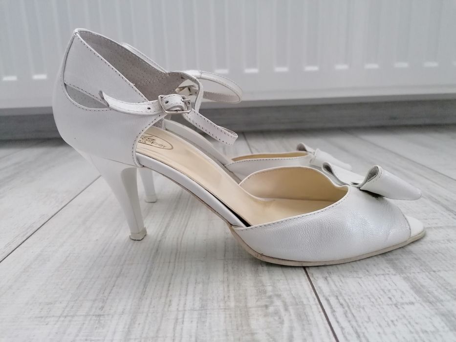 Sandale mireasa marime 39