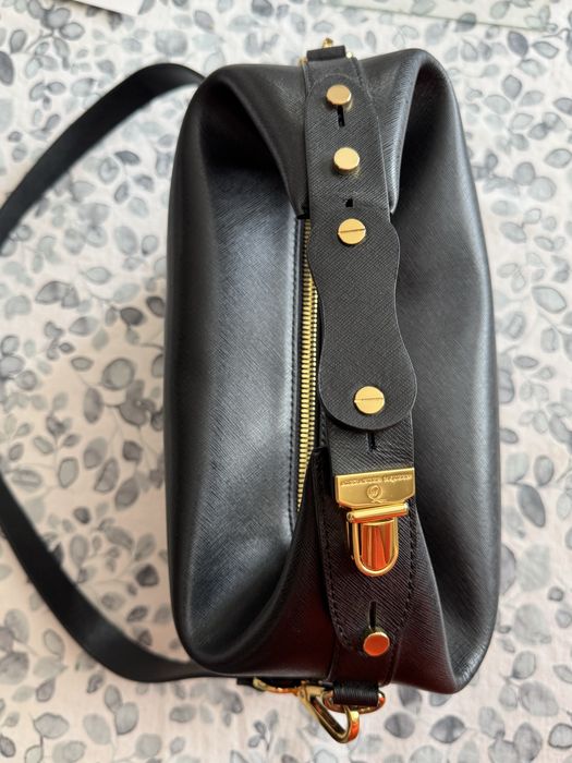 Alexander McQueen дамска чанта