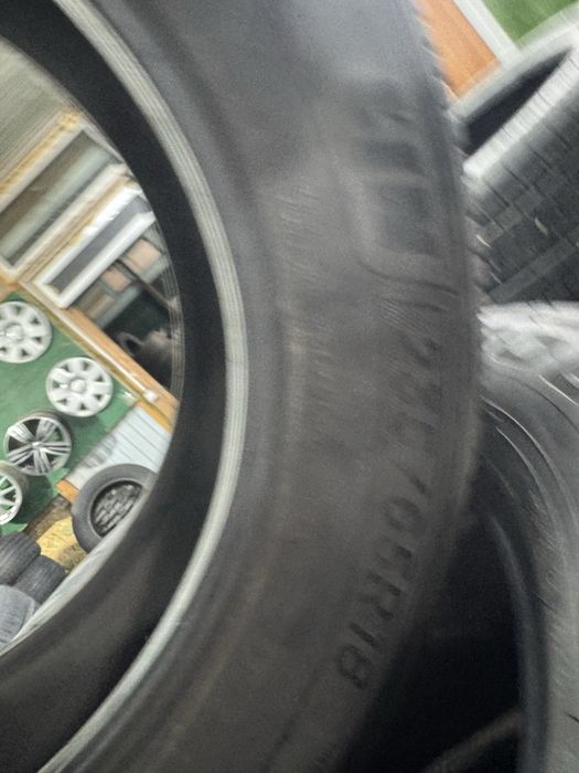 Шина 235/65 R18 Michelin 1шт