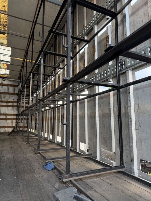 Container apicol cu prindere bdf