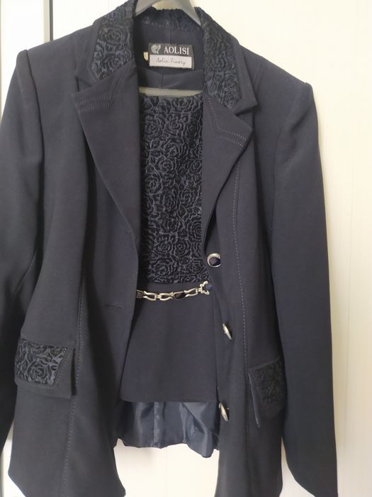 Женские   брючные костюмы