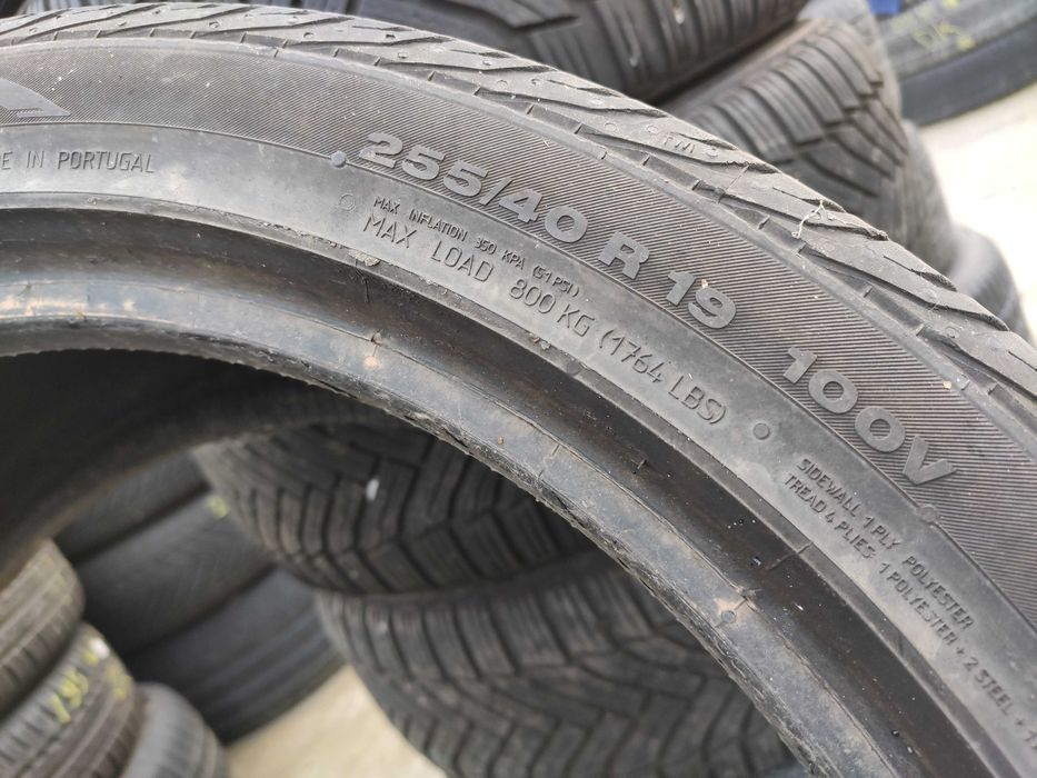 1бр Лятна гума 255 40 19 - Continental