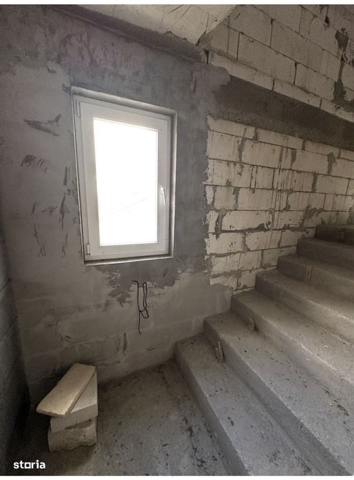 Vand cabana,Zona Turistica Rusu,Muntii Paring