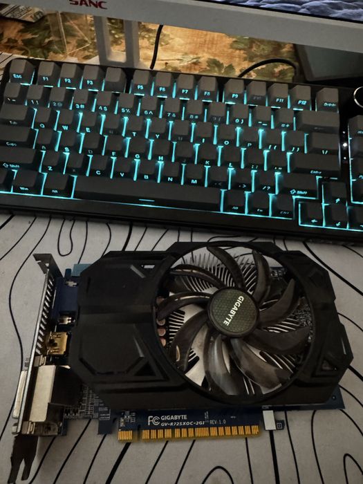 Gigabyte Radeon R7 250X 2Gb DDR5