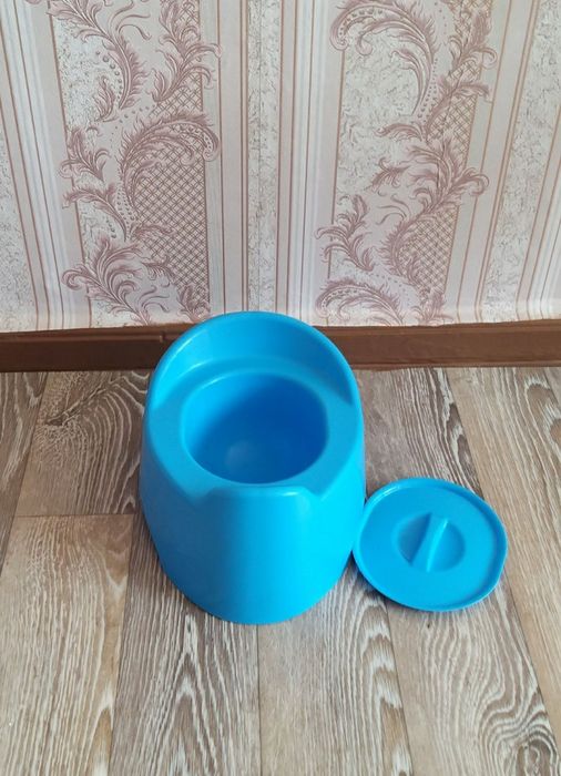 Горшок детский лёгкий компактный