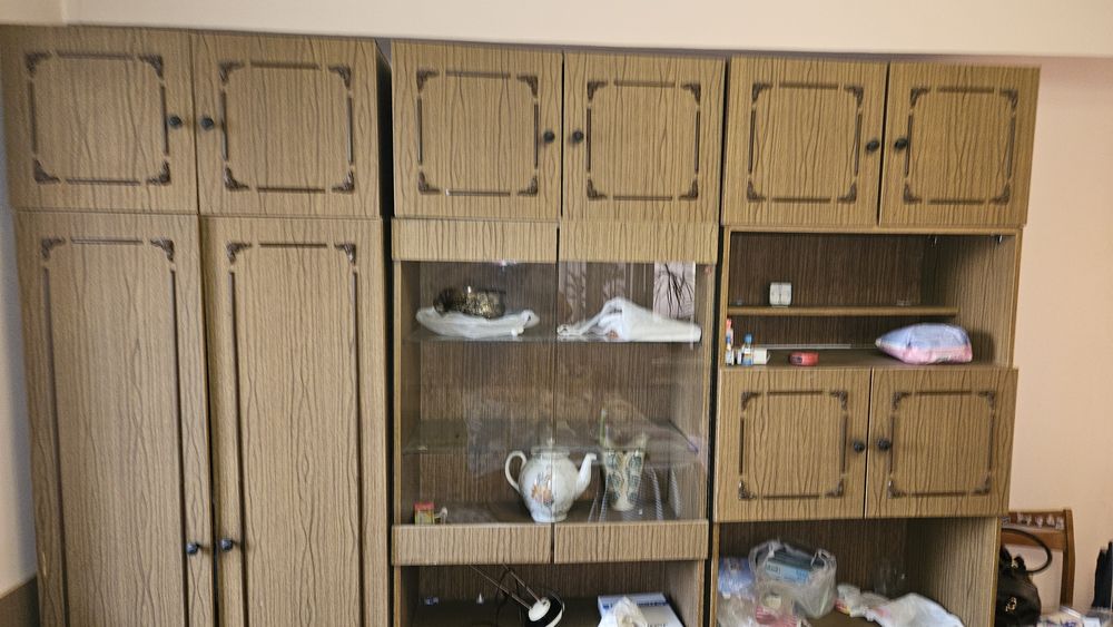 Гарнитур шкаф отдам все вместе