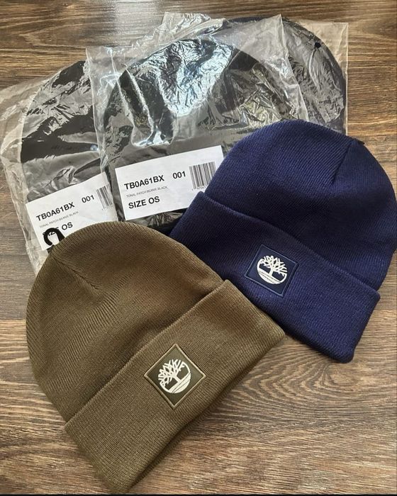 Продам шапки от Timberland