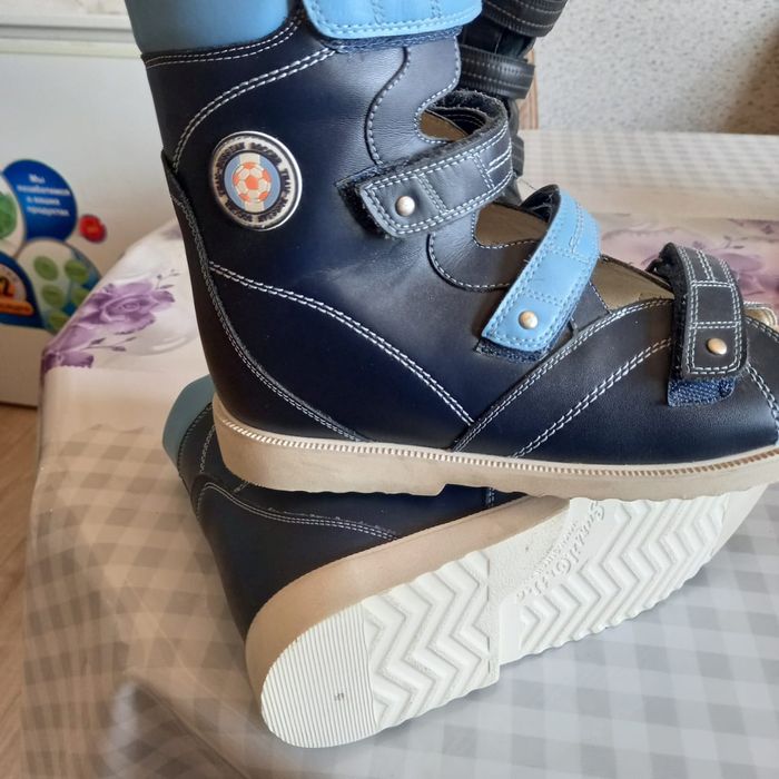 Ортопедические обувь