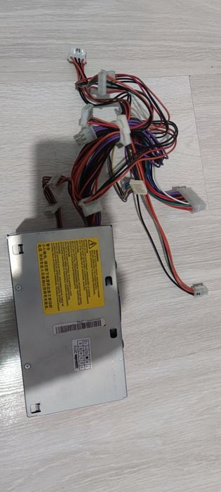 Sursă PC Made in Thailand