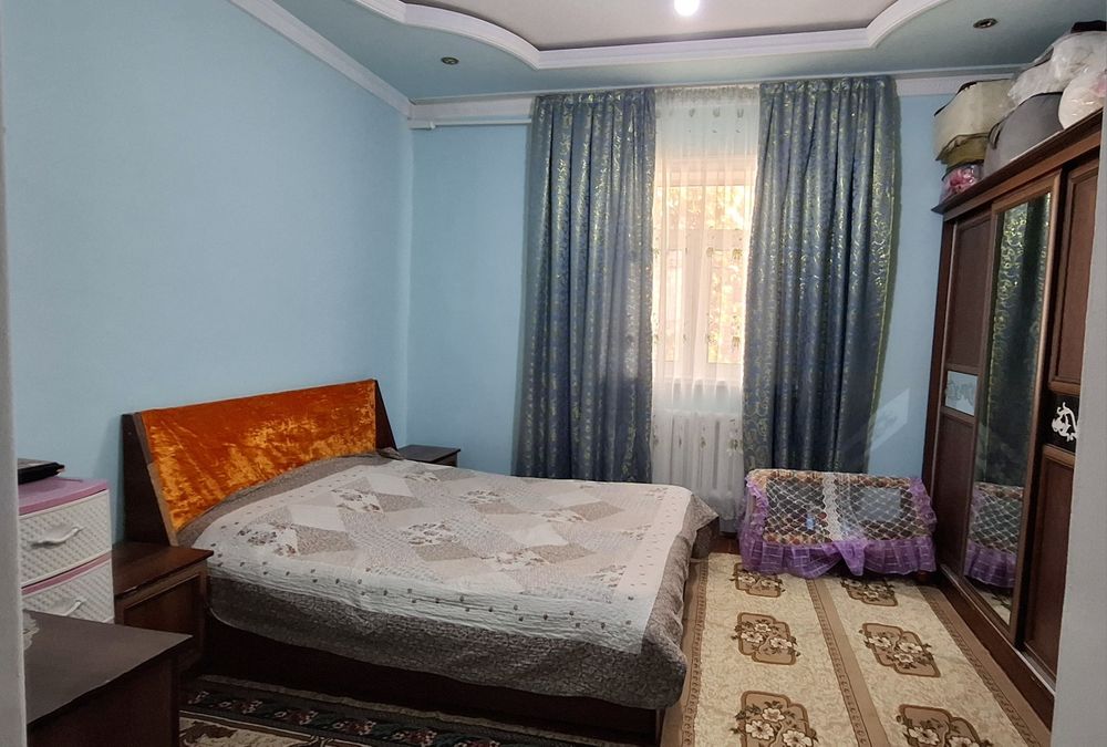 Тез арада угловой уй сатылады