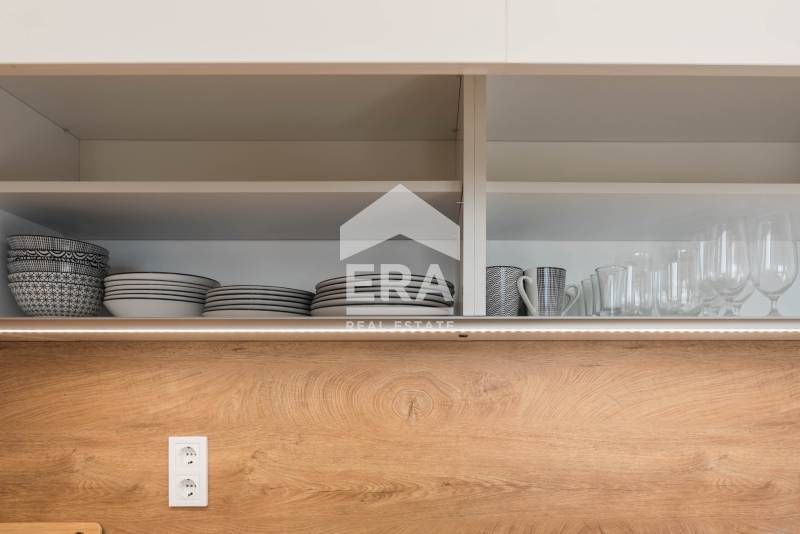 Продава се Двустаен апартамент в Варна, м-т Траката - 53 кв.м за 1317 €/кв.м - Снимка #5