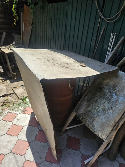 Продам циркулярную  пилу  рабочая