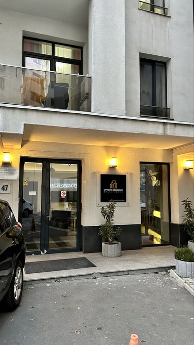 Vand / inchiriez boxa subsol spatiu depozitare