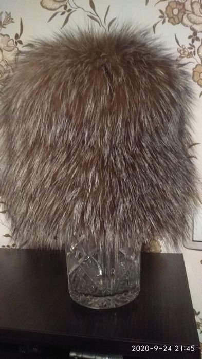 продам Женская шапка