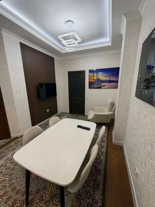 Чиланзар 8 новостройка евро 50кв 2-4-8 ор-Парус. Кадастр есть. Своя