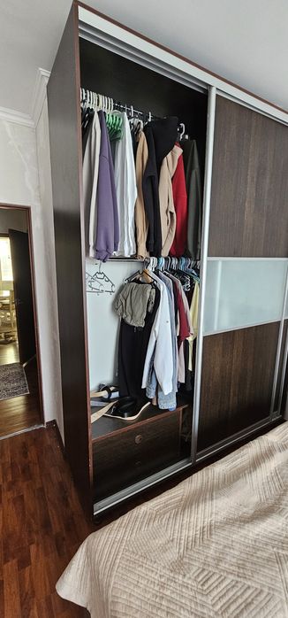 Продам платяной шкаф купе