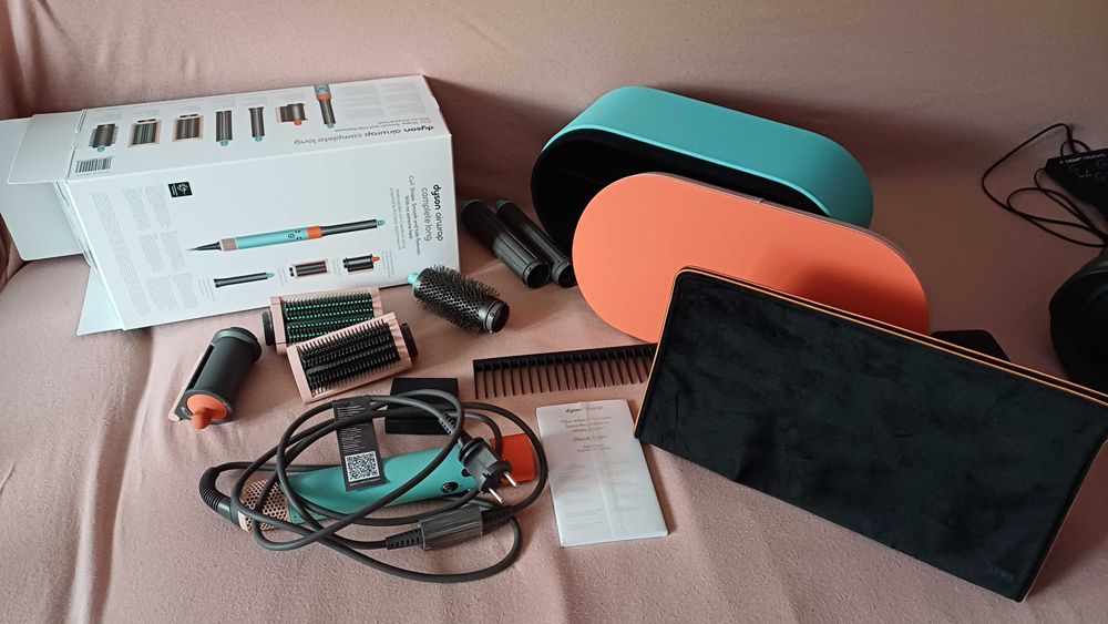 Dyson airwrap complete long