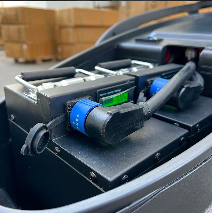 Scuter electric Telstar-XMAX FALCON 6000W 72V! CU CARTE R.A.R.!!