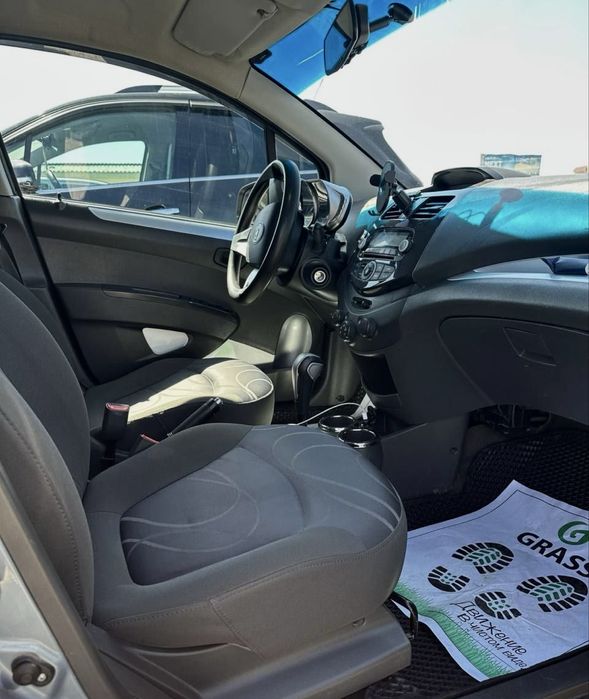 Avtomat Spark sotiladi