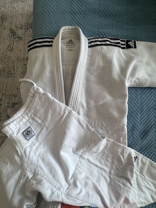 Кимоно    адидас