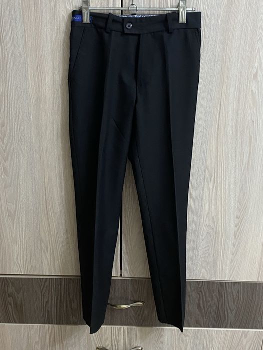 Продам костюмы