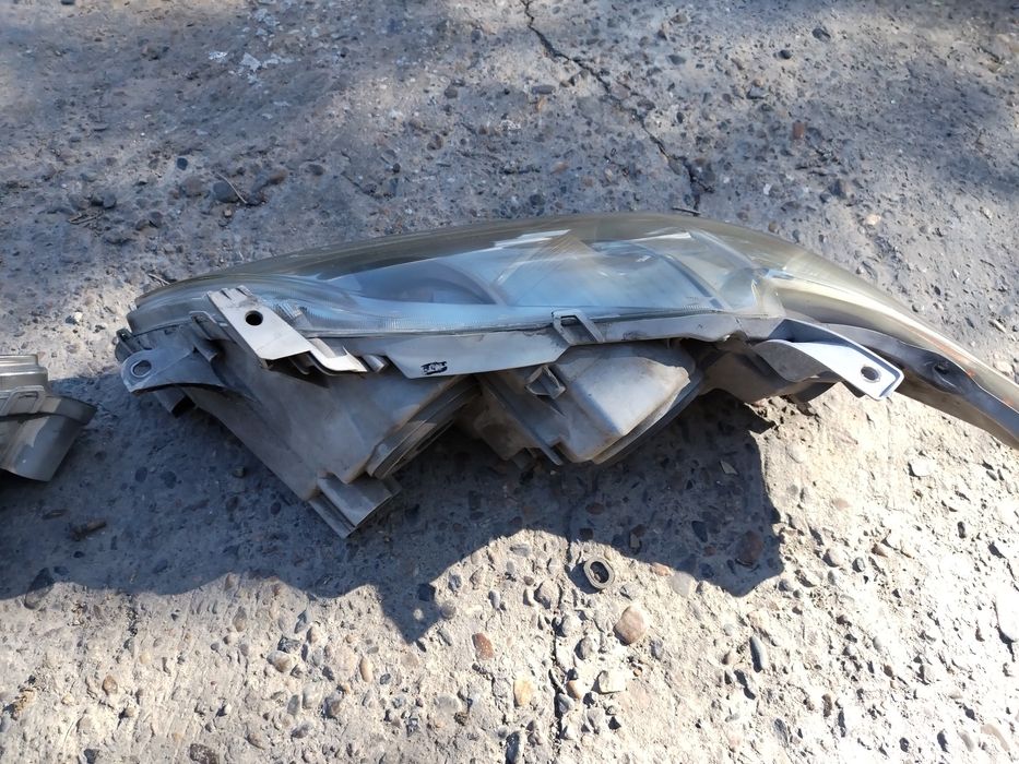 Фары тойота камри 40