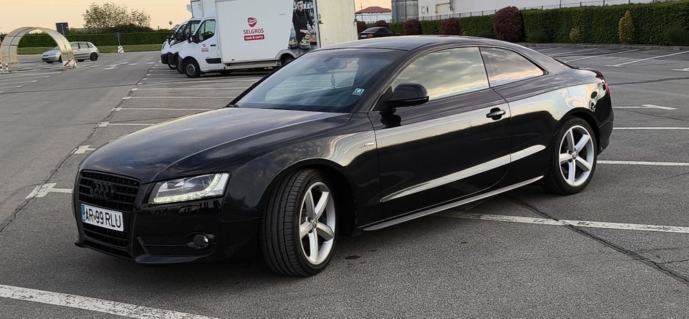 Vând Audi A5 2.7TDI
