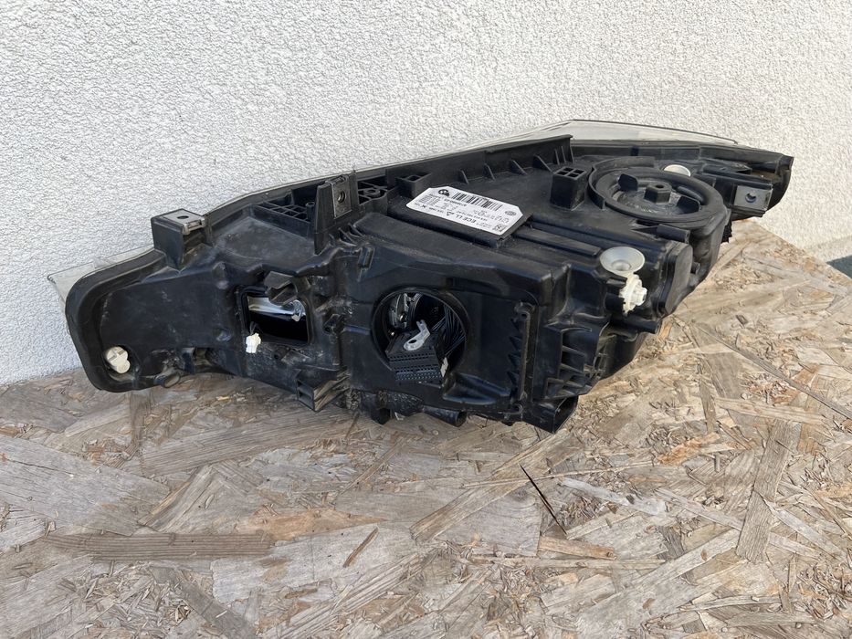 Far dreapta BMW Seria3 F30 F31 Full LED Adaptiv Shadow Line