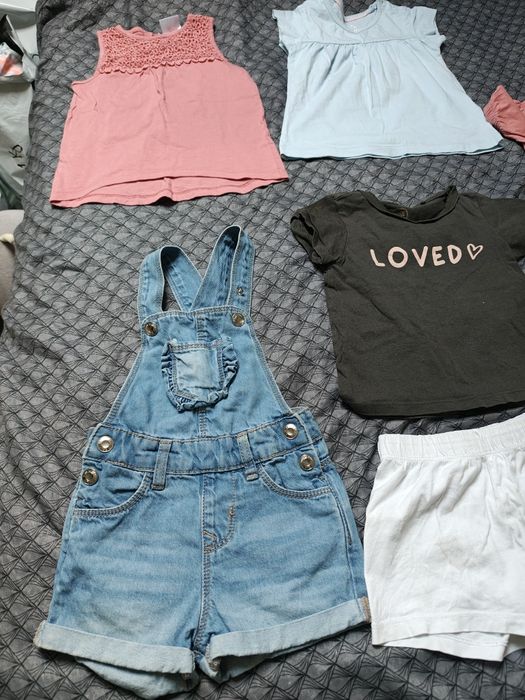 Vând lot hainite , pt fetițe , Nr 92