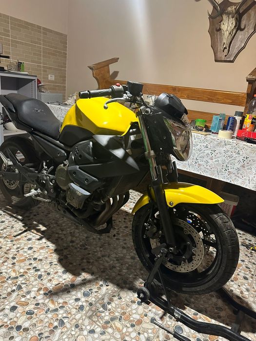 Vand yamaha xj6 2009 limitat legal A2 (35kw)