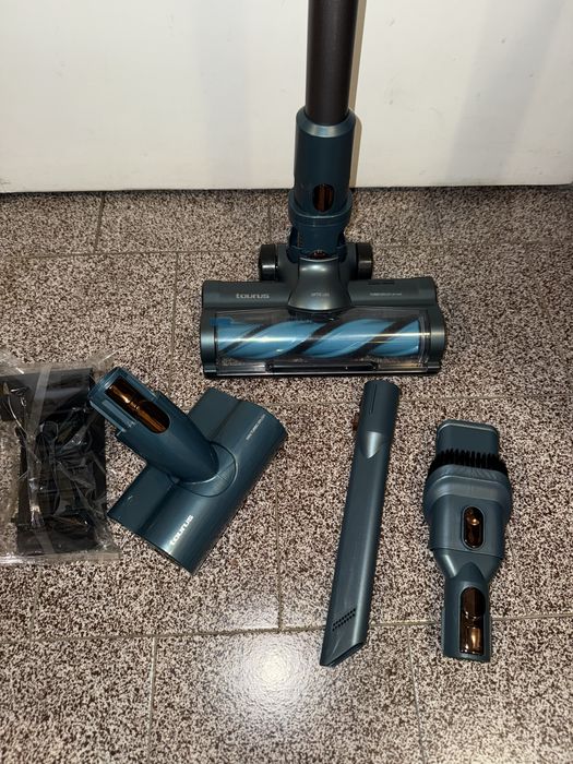 Безкабелна прахосмукачка Taurus Homeland Digital Animal Flex