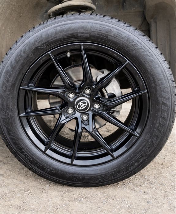 Колеса комплект 225/65/17 5x114.3 разболтовка