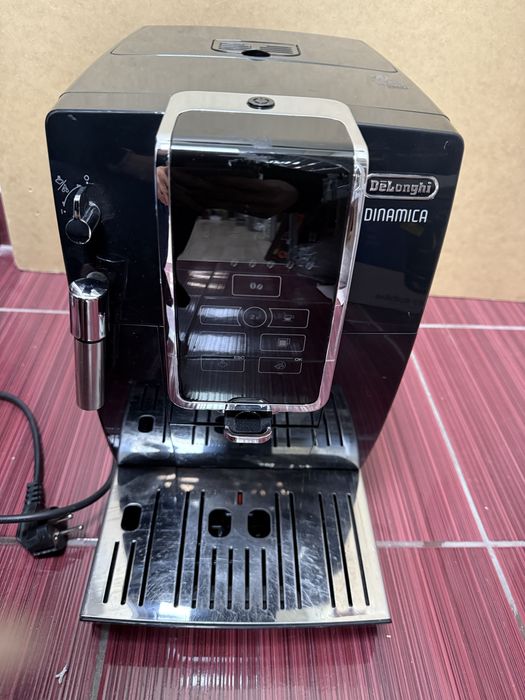 Кафеавтомат Delonghi Dinamica Ecam