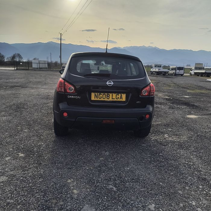 Nissan Qashkai -- 1.5 dci