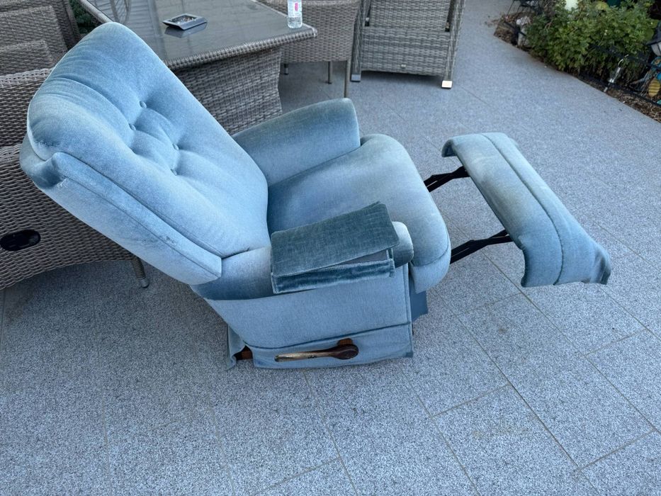 Fotoliul rabatabil lemn masiv vintage