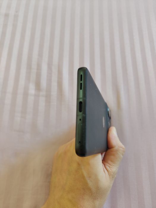 Motorola edge 50 pro pentru piese, blocat mdm, 256gb, 8gb ram