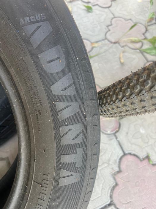 Продам шины 245/60/18