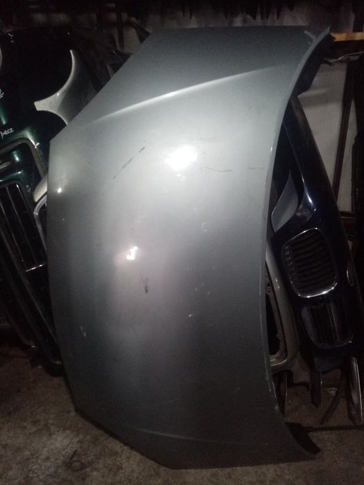 Капот на Форд Галакси 2003г.в