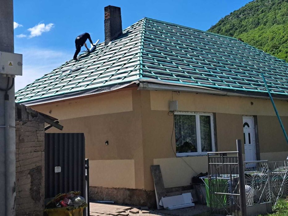 Servicii Complete Acoperiș - Reparații, Montaj - Lucrări Cap-Coadă