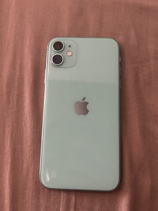 Vand iphone 11 64gb