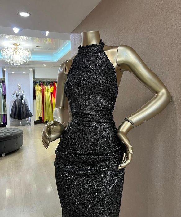 Вечернее платье в пол