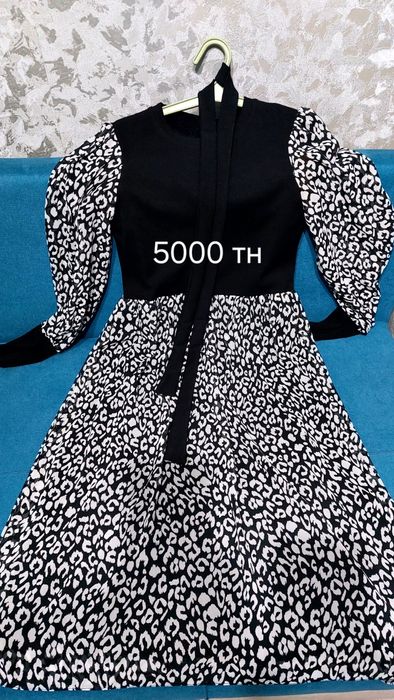 Продам вещи 42 размера