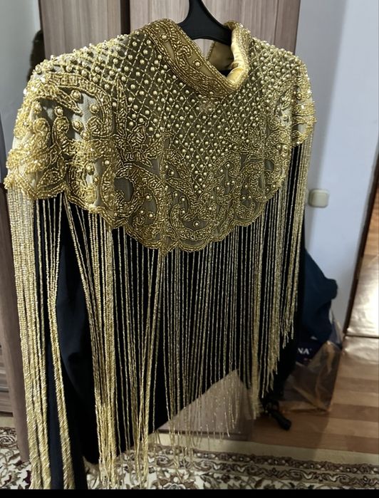 Продам кейп из бисера