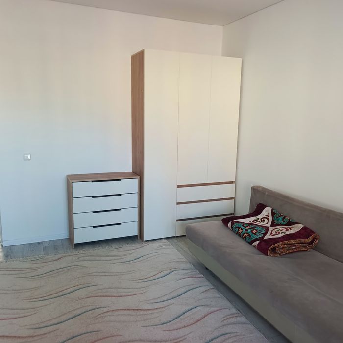 Сдам 1ком кв  ост Мед колледж