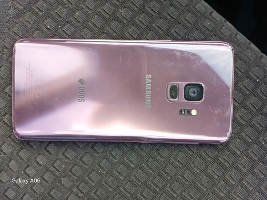 Samsung s9 в перфектно състояние